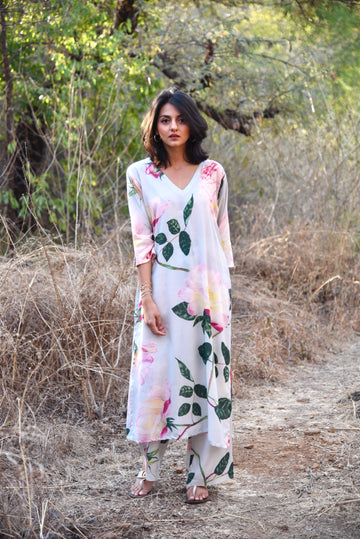 Amalia Kurta and Pajama Set