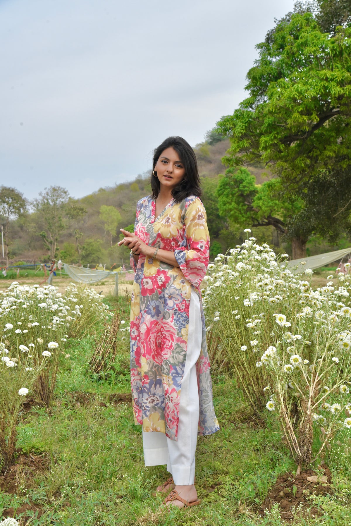 Meira Kurta