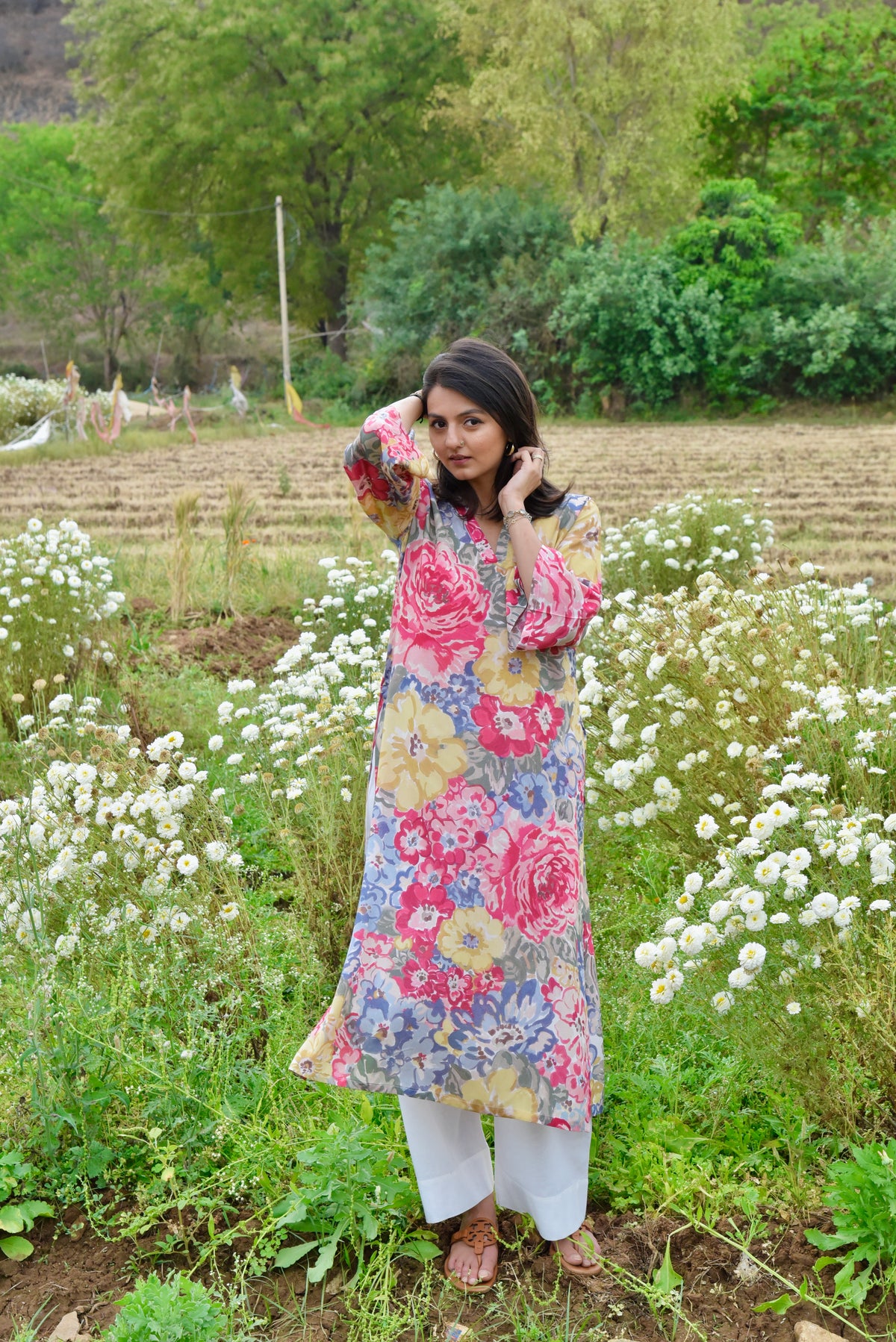 Meira Kurta