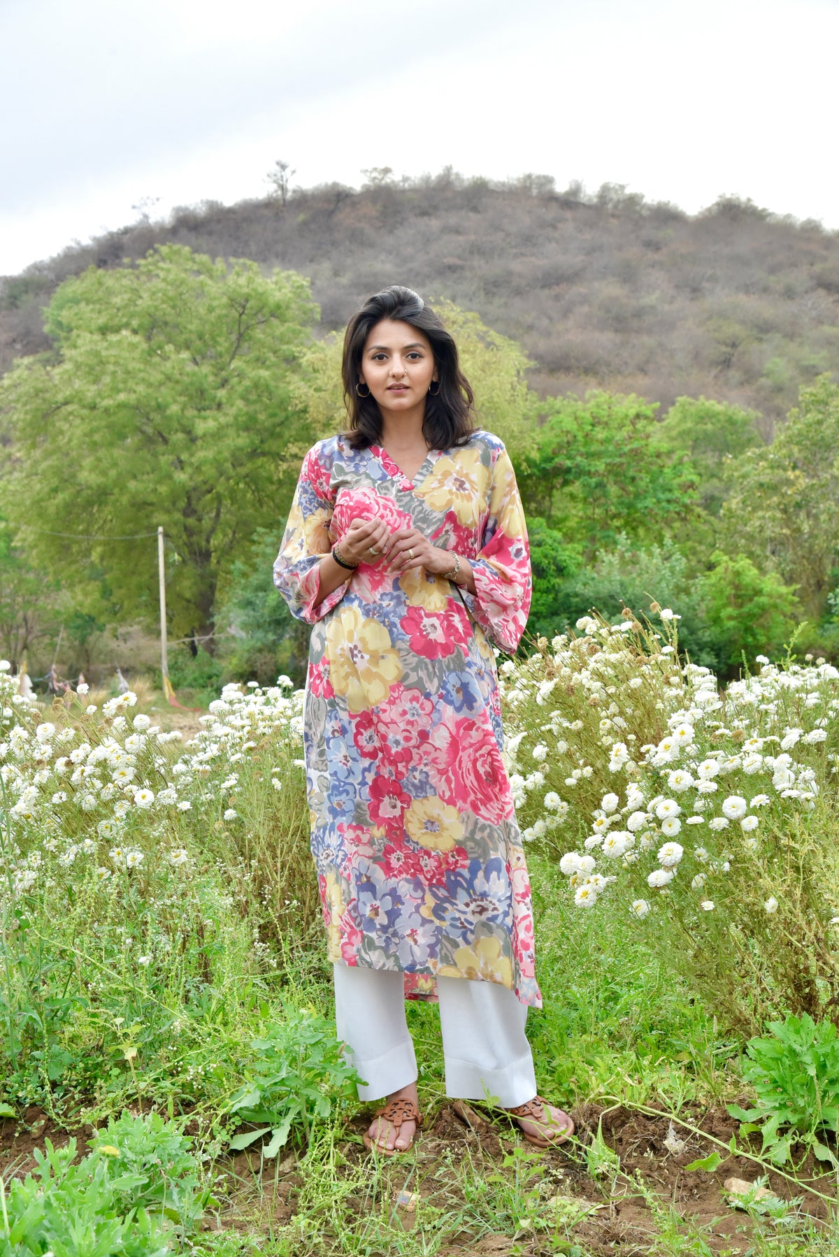 Meira Kurta