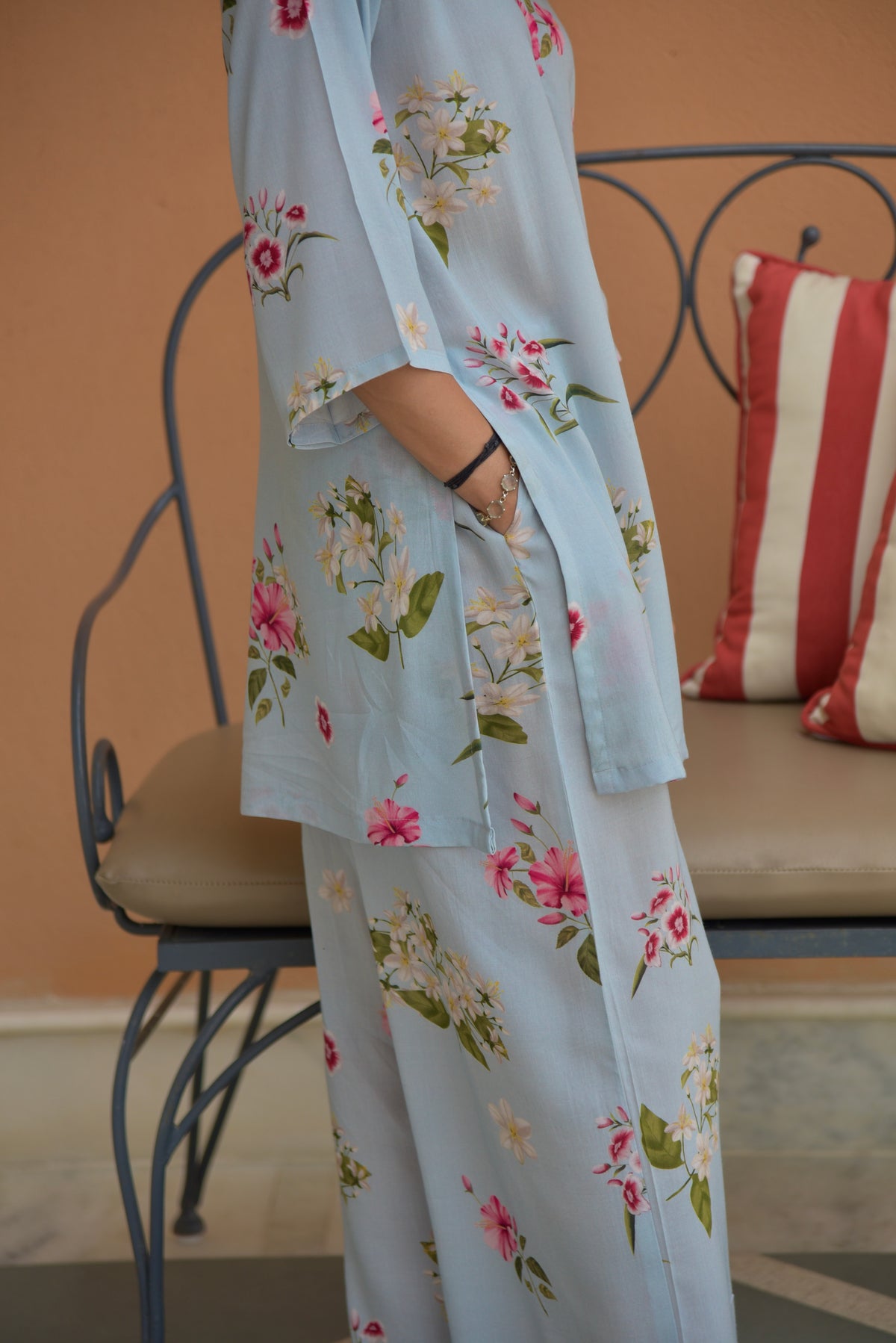 Odelia Short Kurta Set