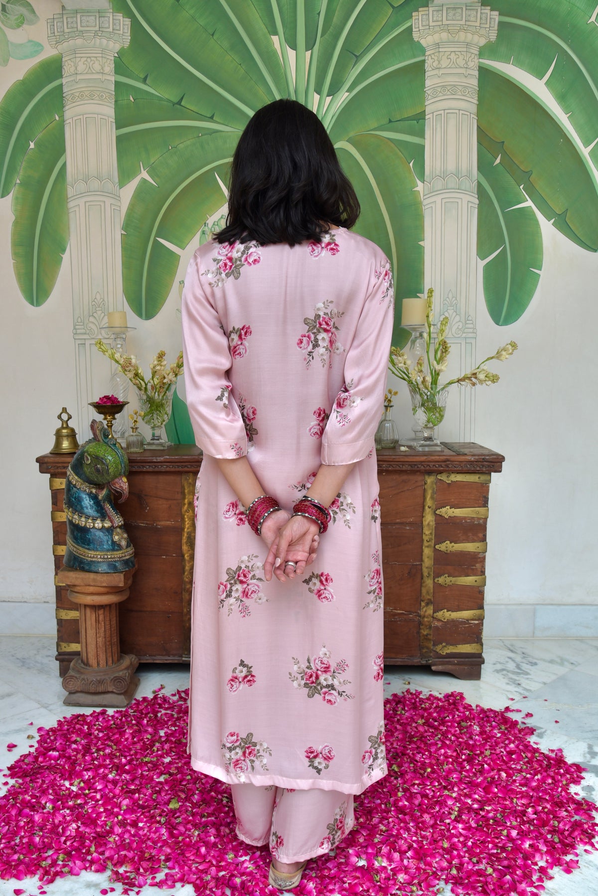 Mehek Kurta and Pajama Set