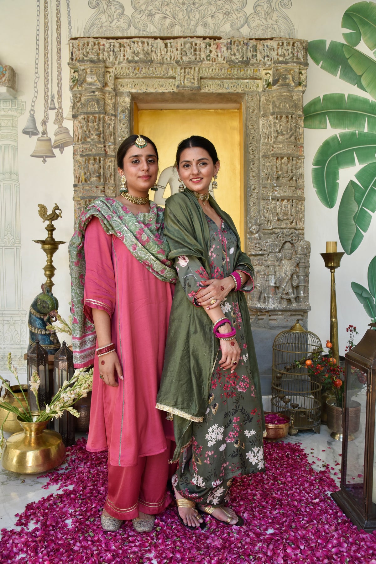 Gulnaar Kurta Set