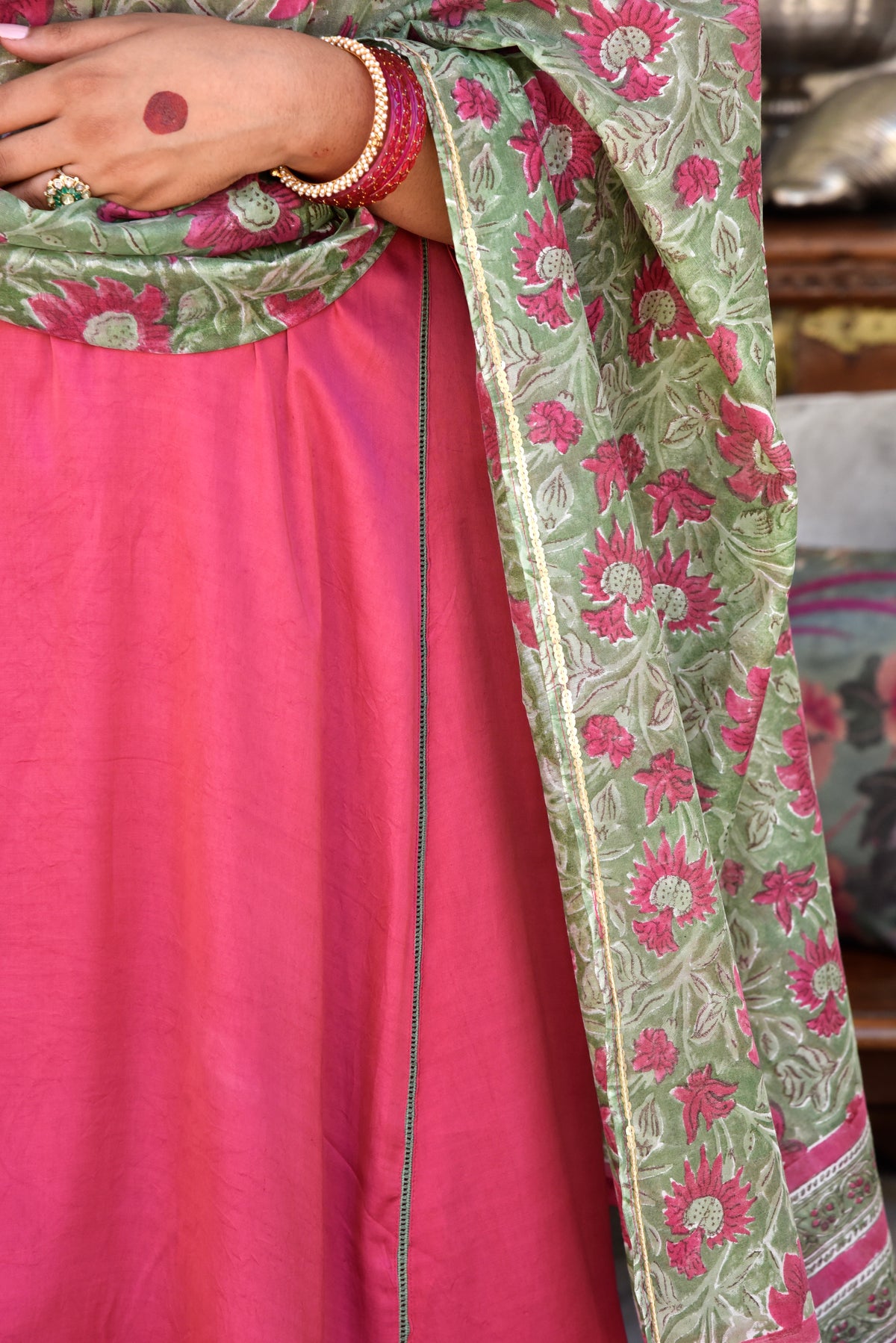 Gulnaar Kurta Set