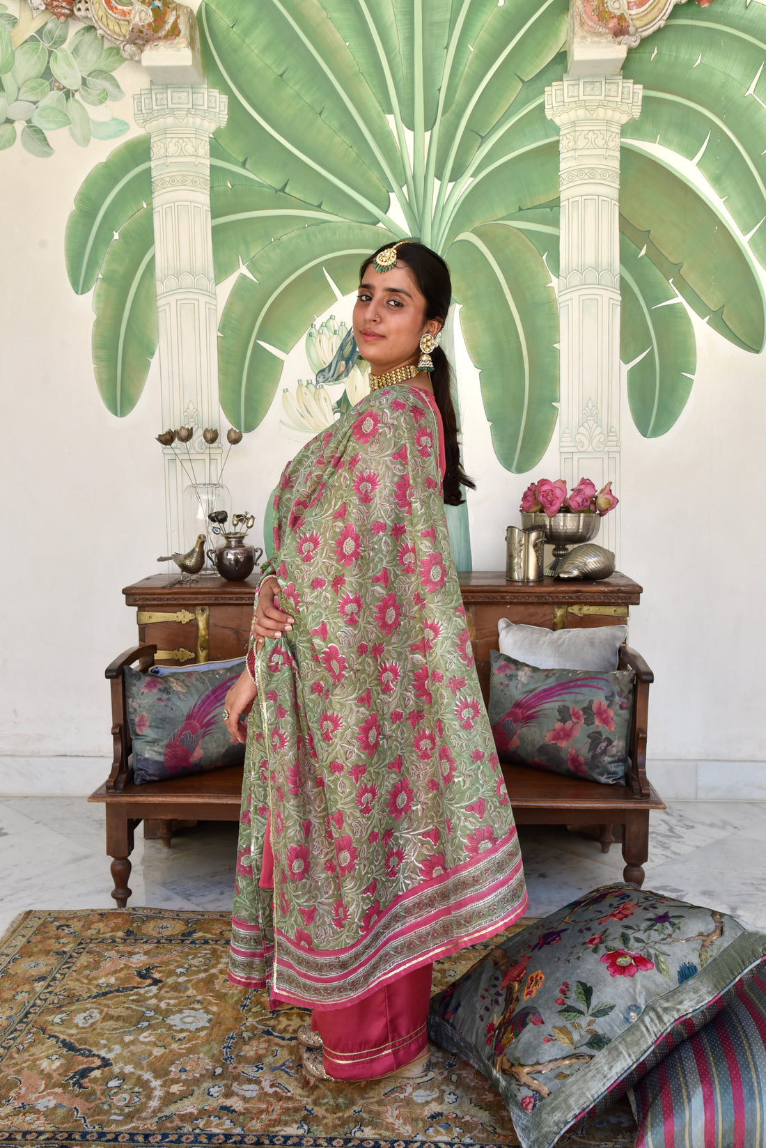 Gulnaar Kurta Set