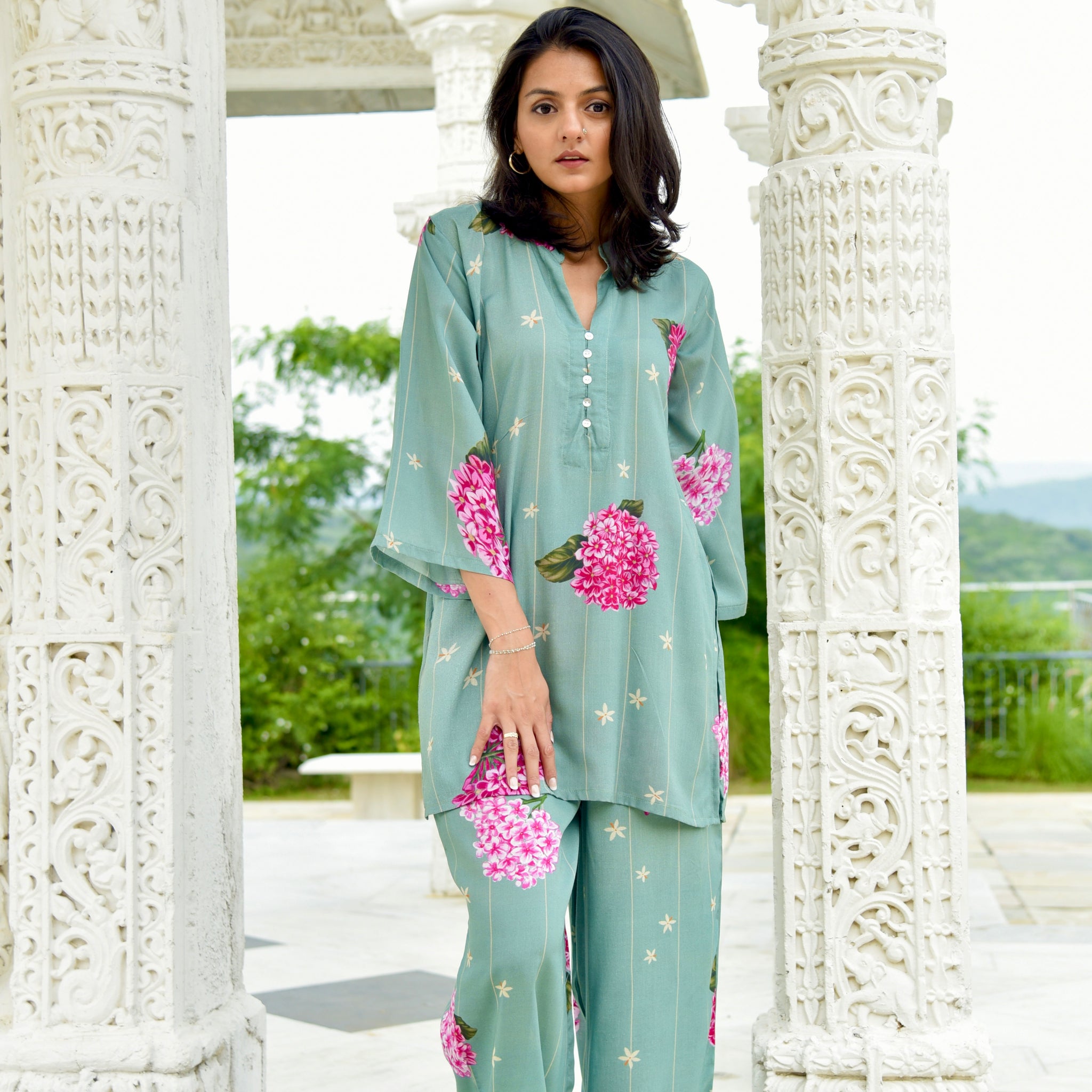 Amara Short Kurta and Pajama Set